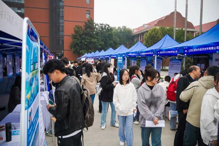 西安翻译校招有哪些岗位?-图1 西安翻译校招有哪些岗位?-图1