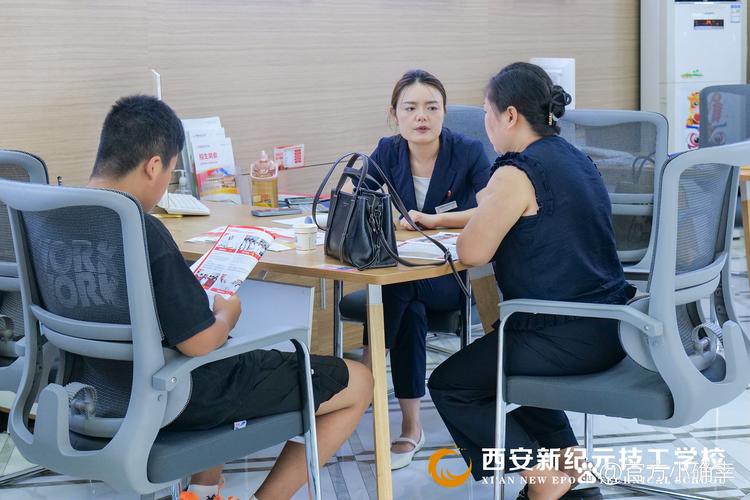 李锦记2025校招有何亮点与岗位?-图2 李锦记2025校招有何亮点与岗位?-图2