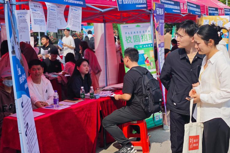 2025校园招聘会主题如何定才更吸睛？-图2