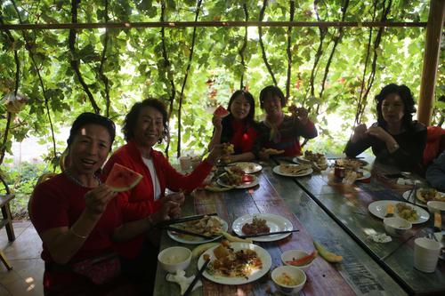 新疆吐鲁番学校校园招聘有何亮点？-图2