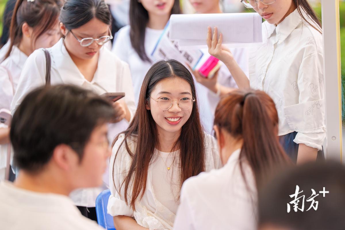 2025梧桐果校园招聘何时启动?-图1 2025梧桐果校园招聘何时启动?-图1